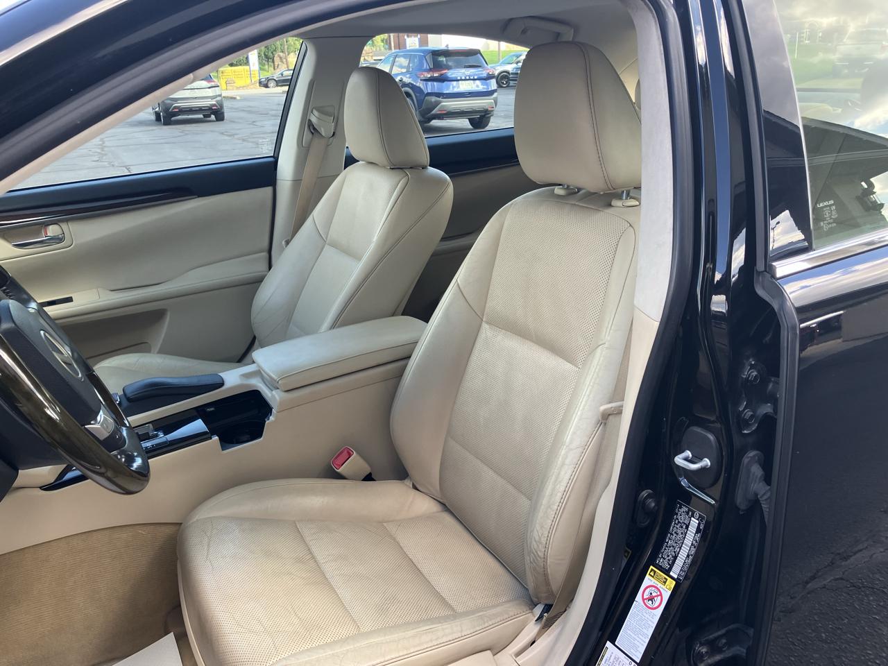 Lexus ES 350 4dr Sdn 2014