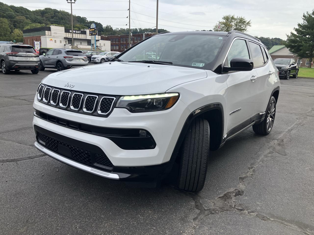 Jeep Compass Limited 4x4 2023