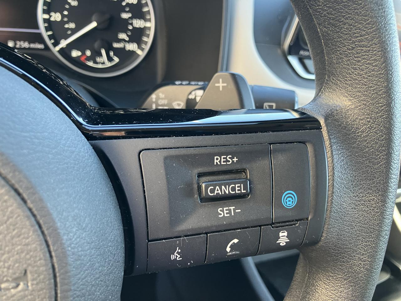 Nissan Rogue AWD SV 2023