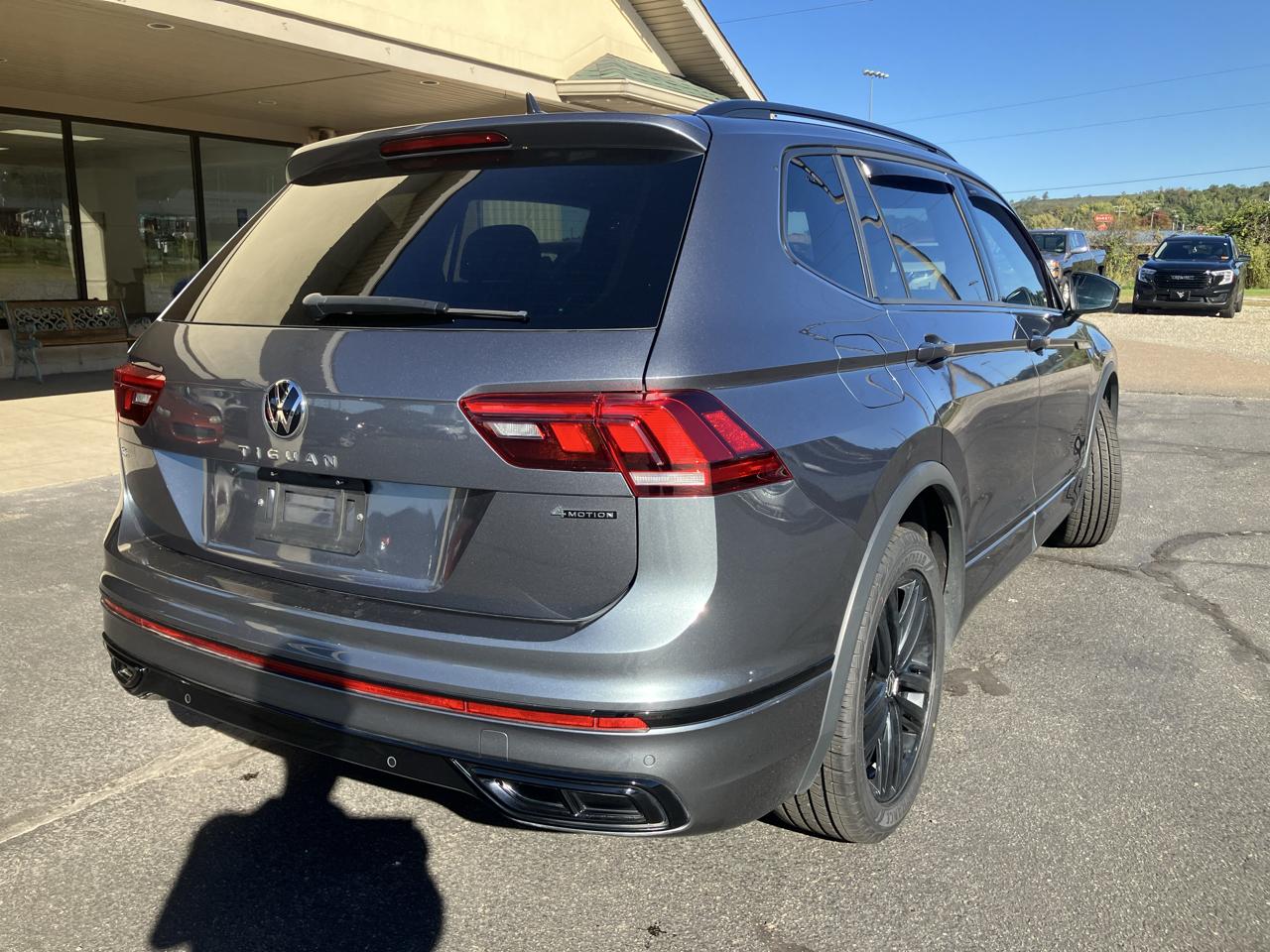 Volkswagen Tiguan 2.0T SE R-Line Black 4MOTION 2022