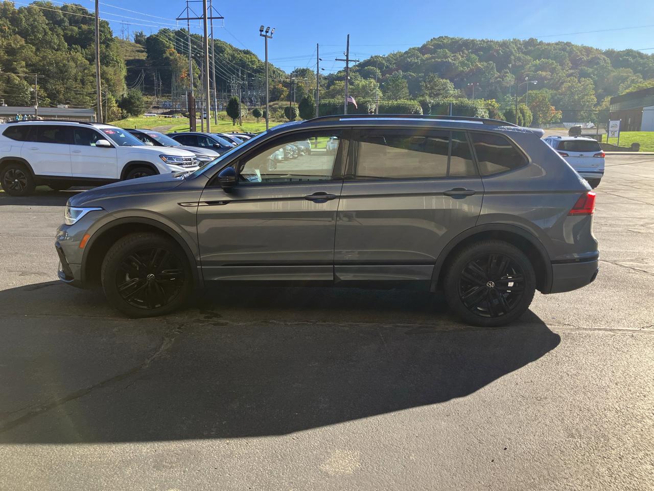 Volkswagen Tiguan 2.0T SE R-Line Black 4MOTION 2022