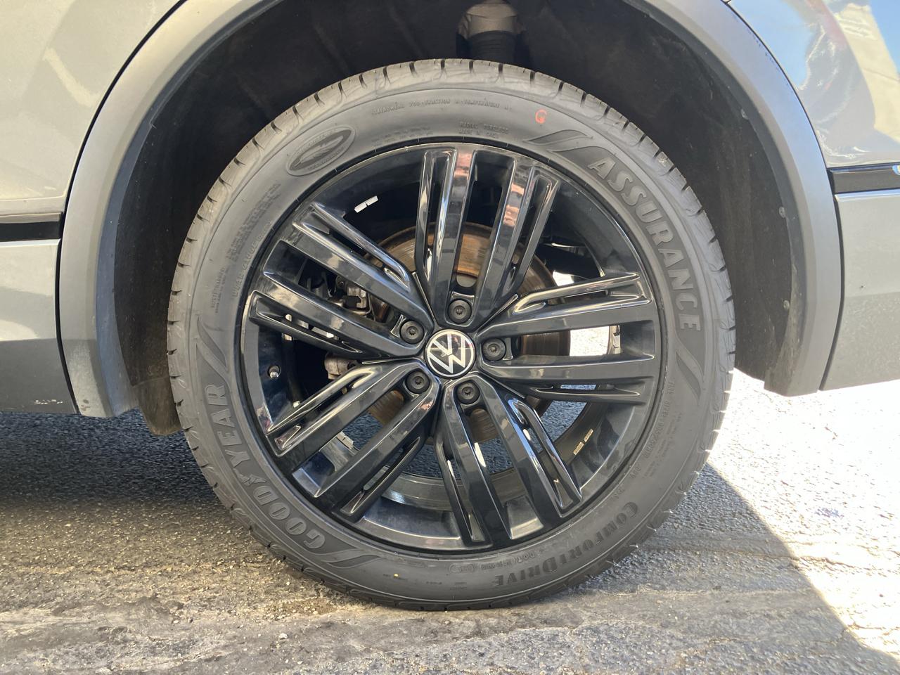 Volkswagen Tiguan 2.0T SE R-Line Black 4MOTION 2022