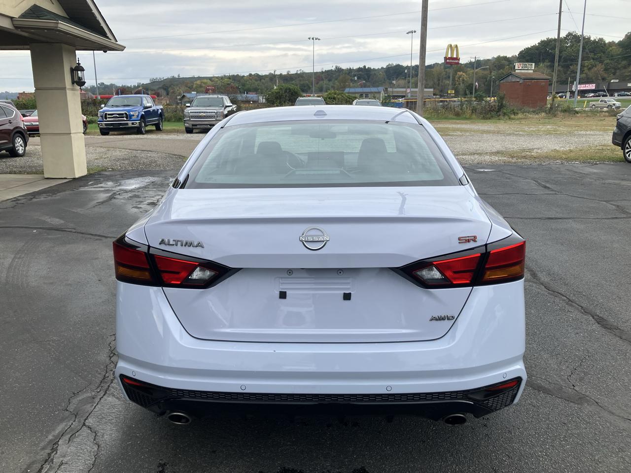 Nissan Altima 2.5 SR AWD Sedan 2024