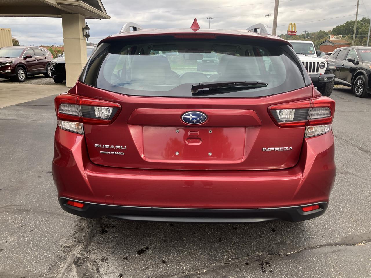 Subaru Impreza Premium 5-door CVT 2022