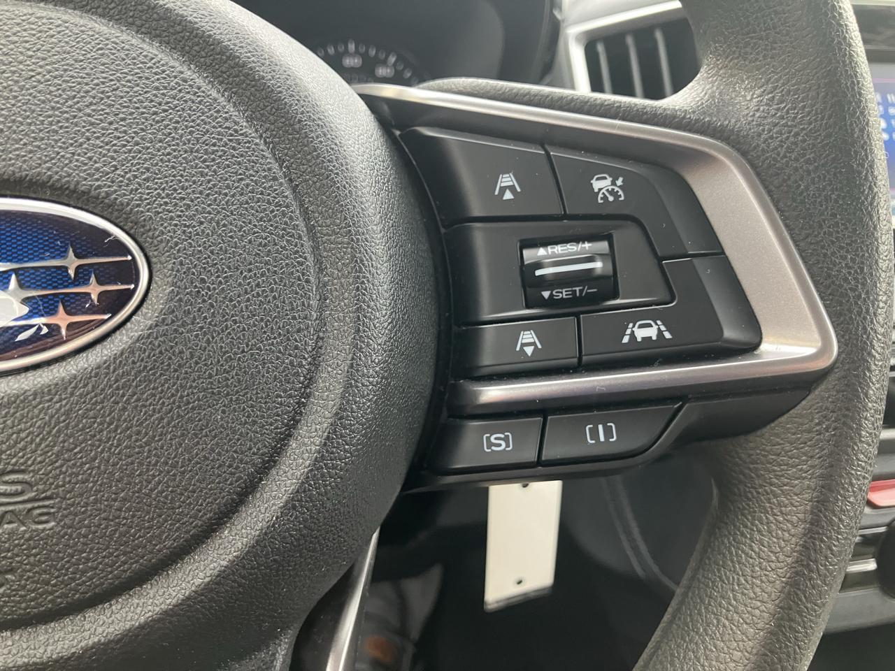 Subaru Impreza Premium 5-door CVT 2022