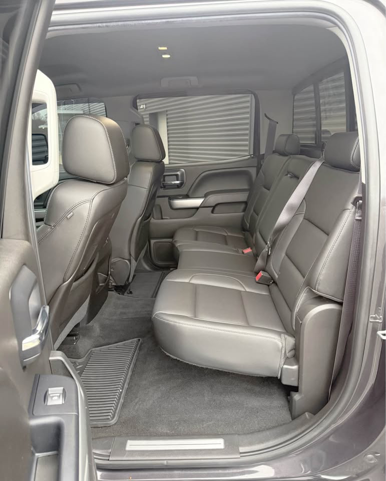 Chevrolet Silverado 2500HD LTZ Crew Cab 4WD 2015