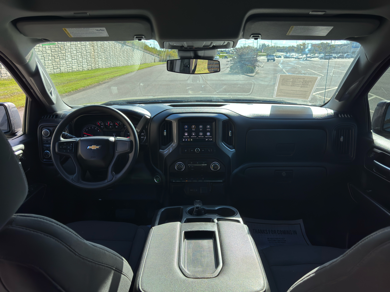 Chevrolet Silverado 1500 Custom Crew Cab 4WD 2023