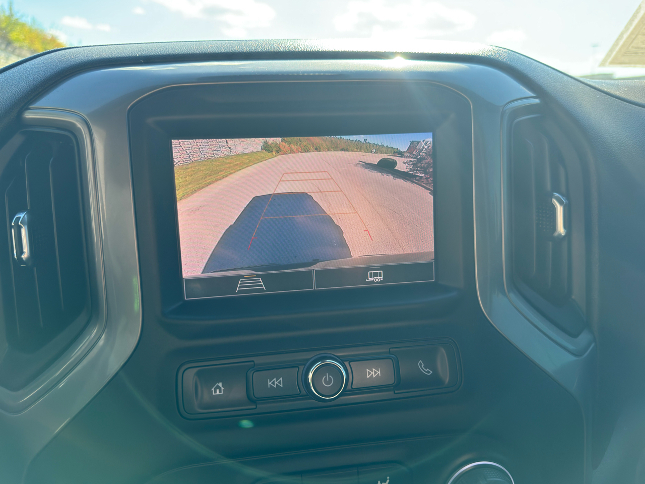 Chevrolet Silverado 1500 Custom Crew Cab 4WD 2023