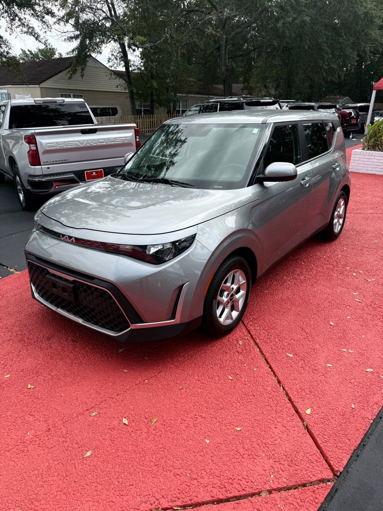 2023 Kia Soul LX