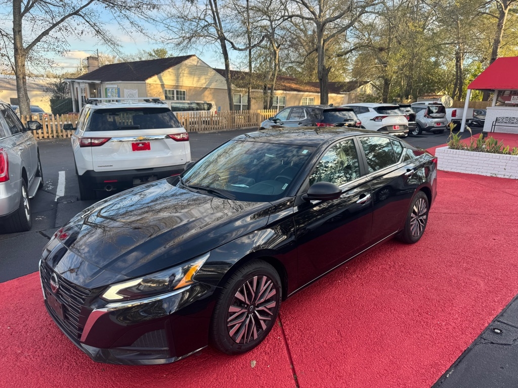2024 Nissan Altima SV
