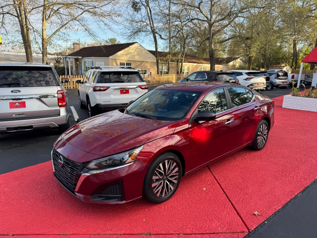 2024 Nissan Altima SV