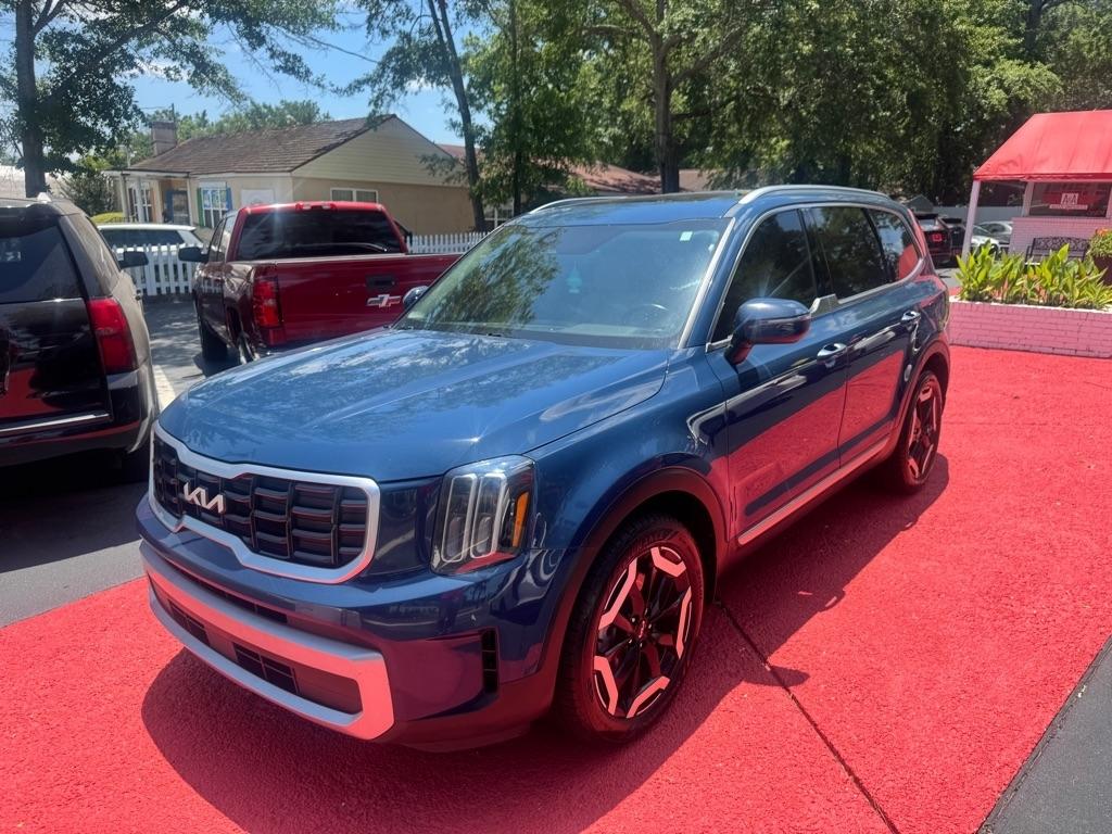 2024 Kia Telluride S FWD's photo