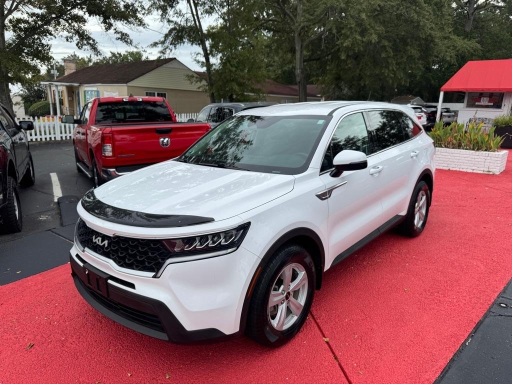 2022 Kia Sorento LX