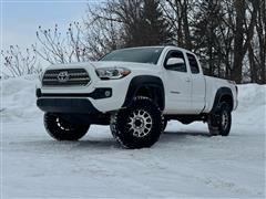 2016 Toyota Tacoma 