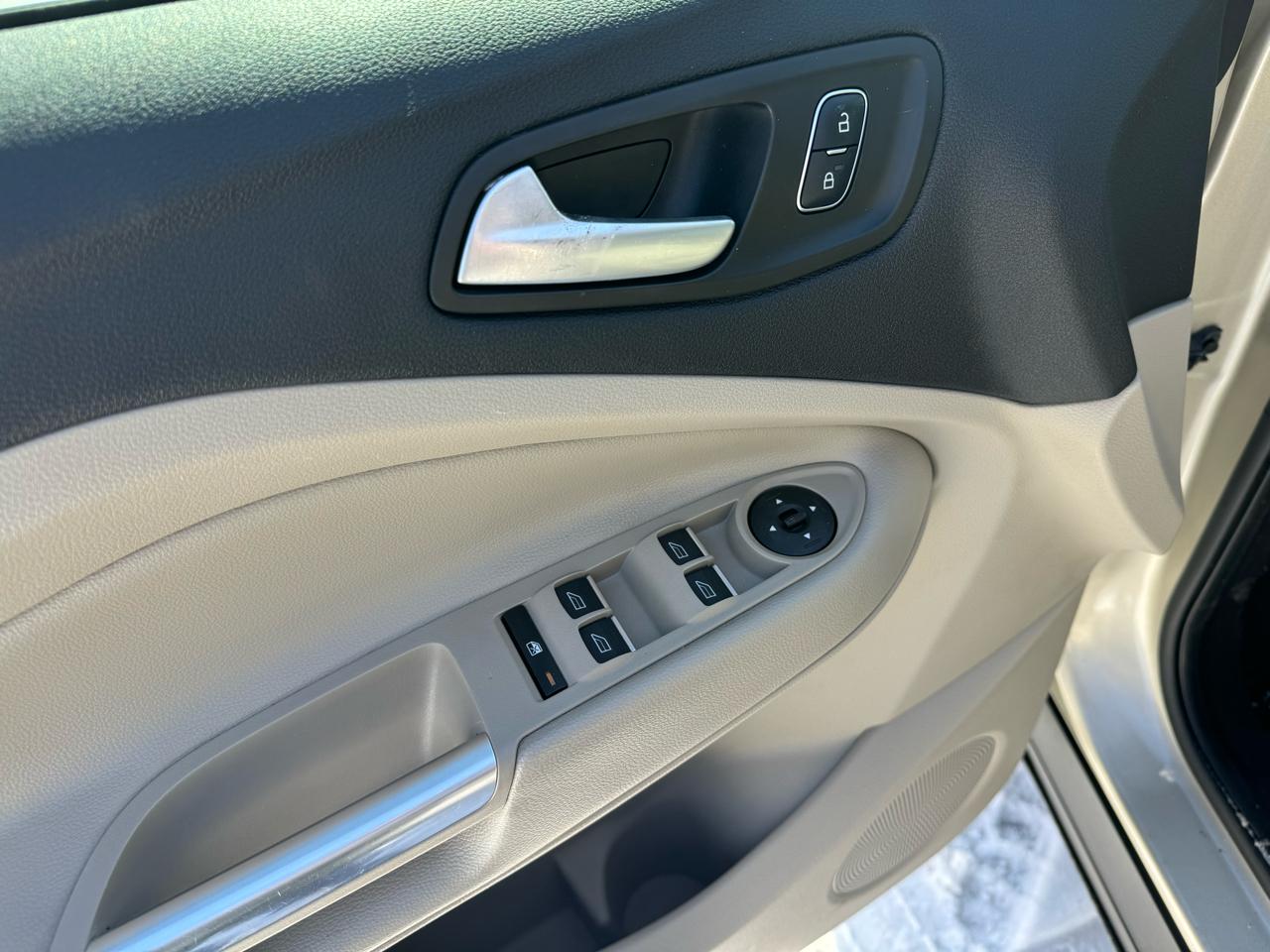 Ford Escape SE FWD 2017