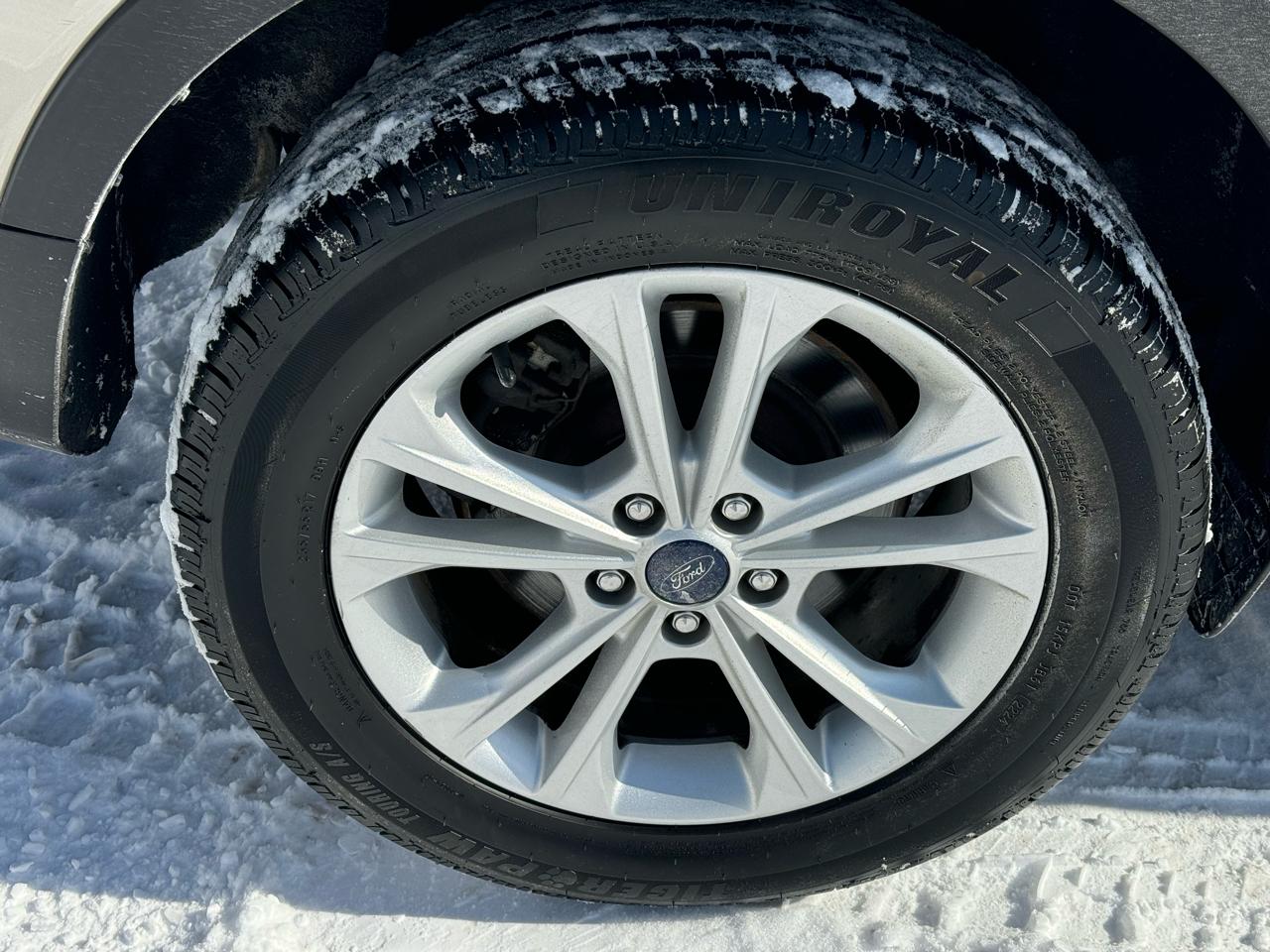 Ford Escape SE FWD 2017