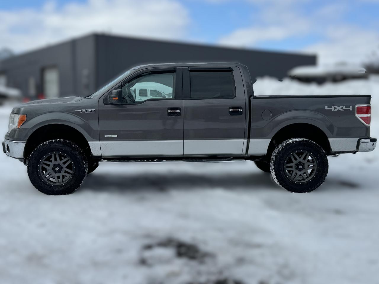 Ford F-150 XLT SuperCrew 5.5-ft. Bed 4WD 2014