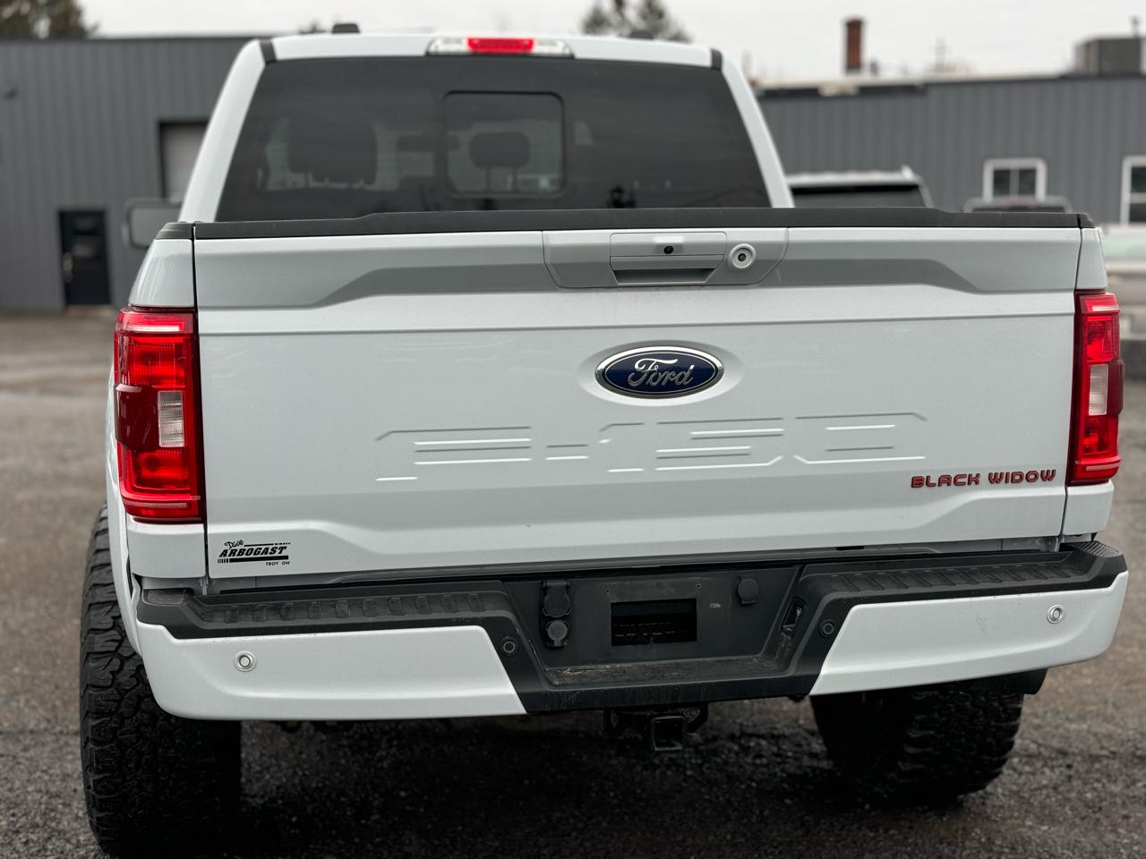 Ford F-150 XLT 4WD 2021