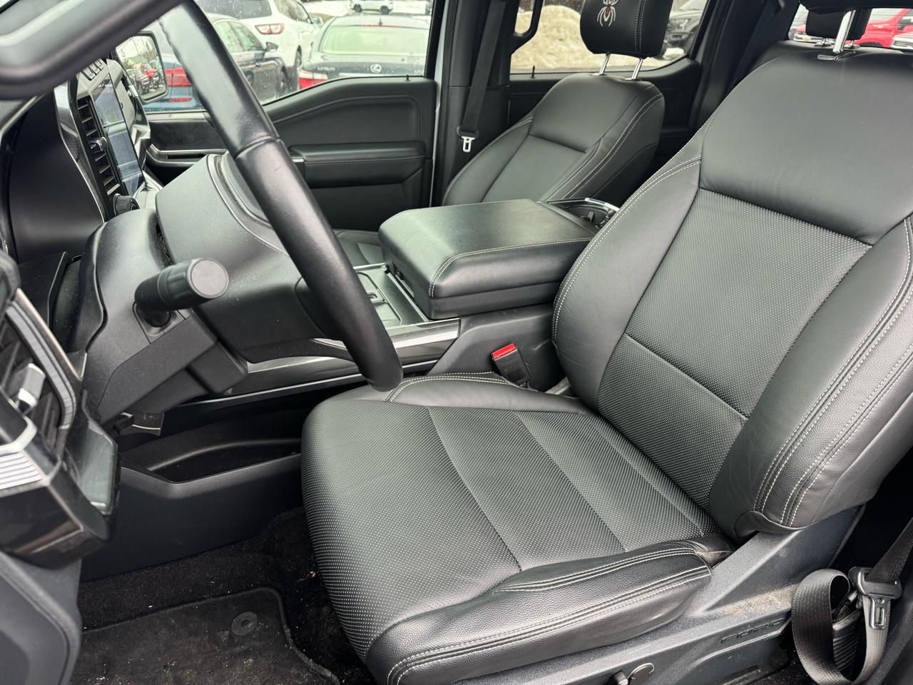 Ford F-150 XLT 4WD 2021