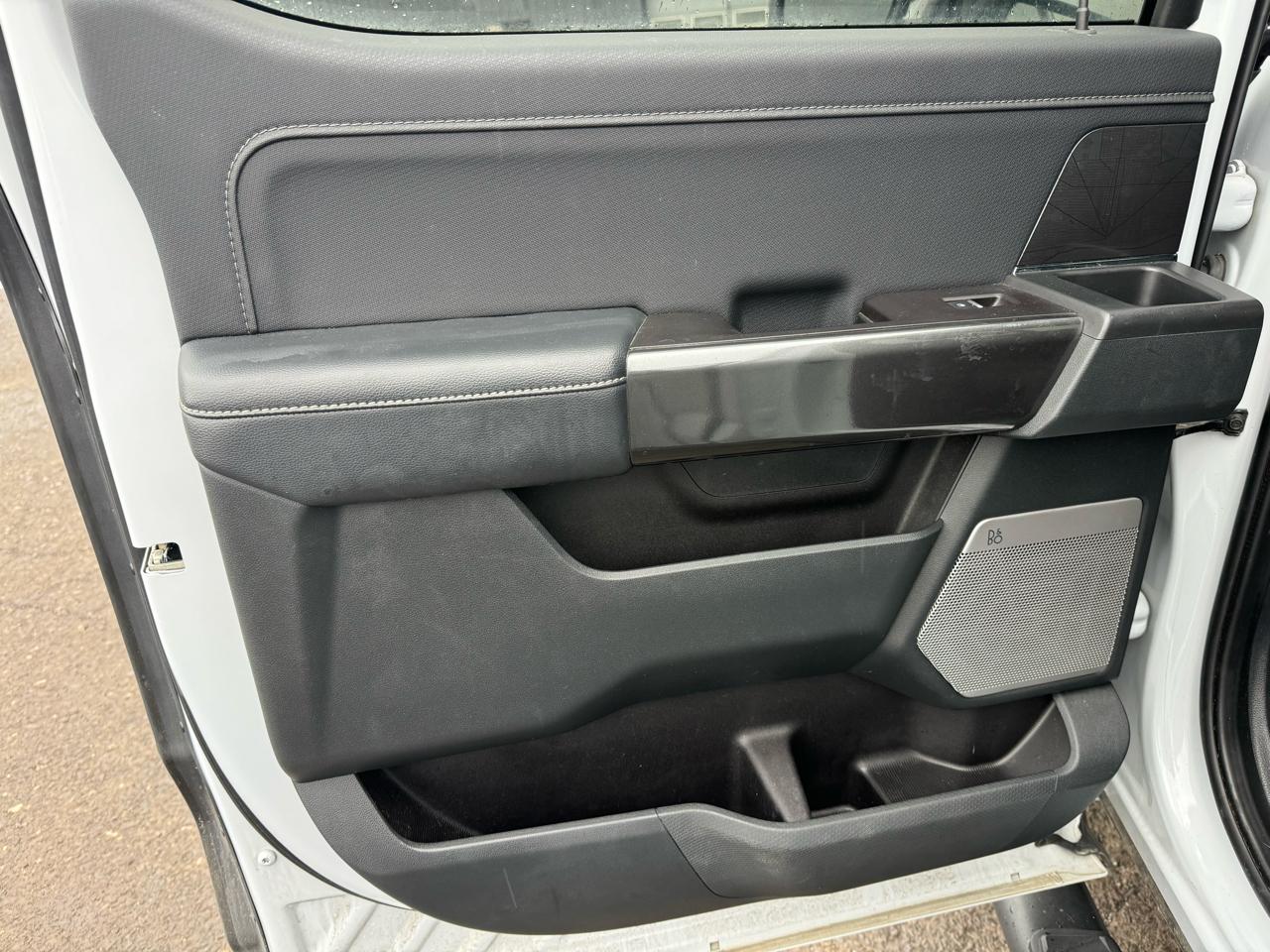 Ford F-150 XLT 4WD 2021