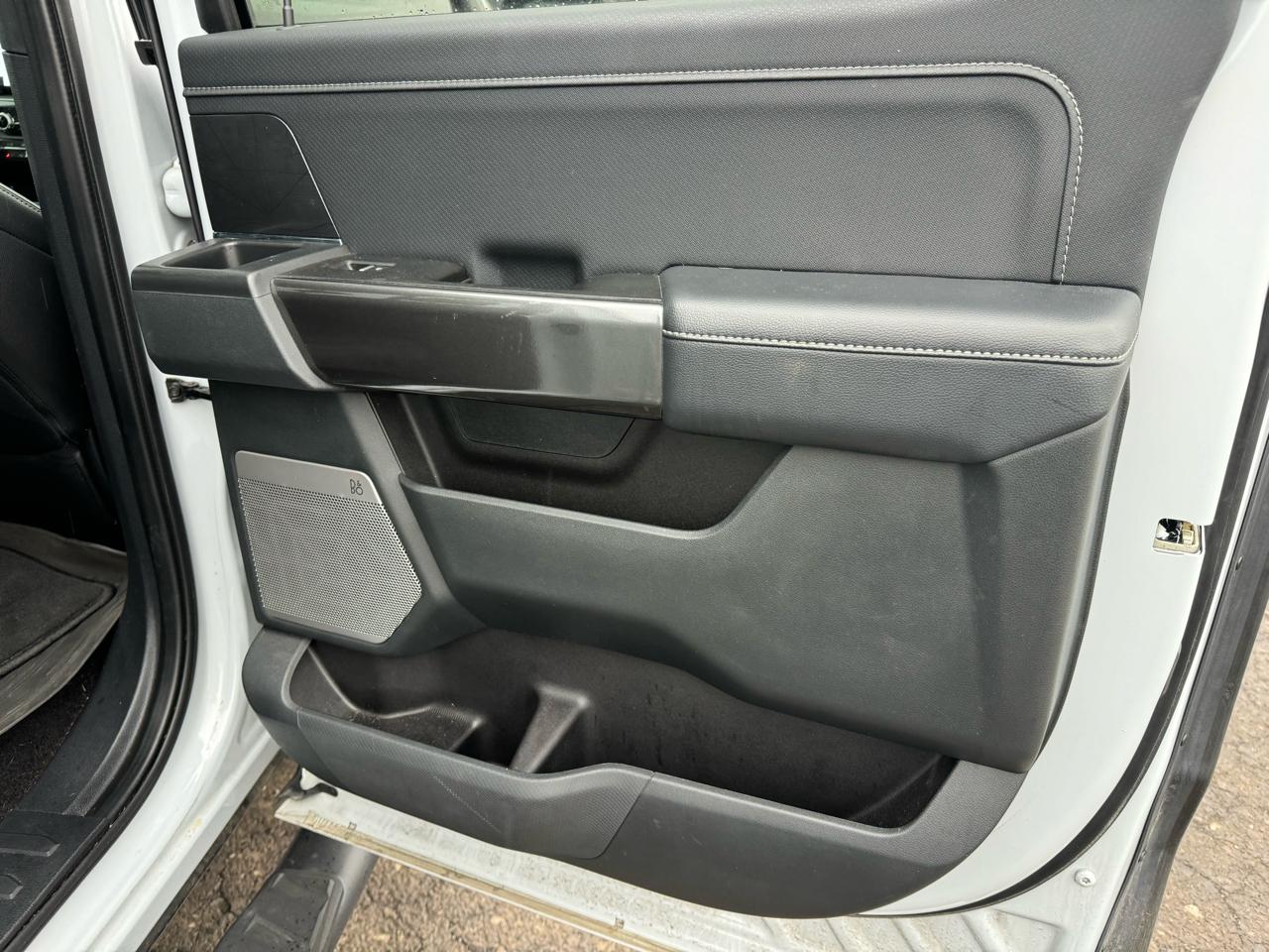 Ford F-150 XLT 4WD 2021