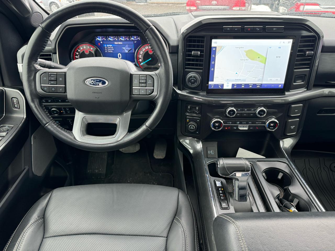 Ford F-150 XLT 4WD 2021