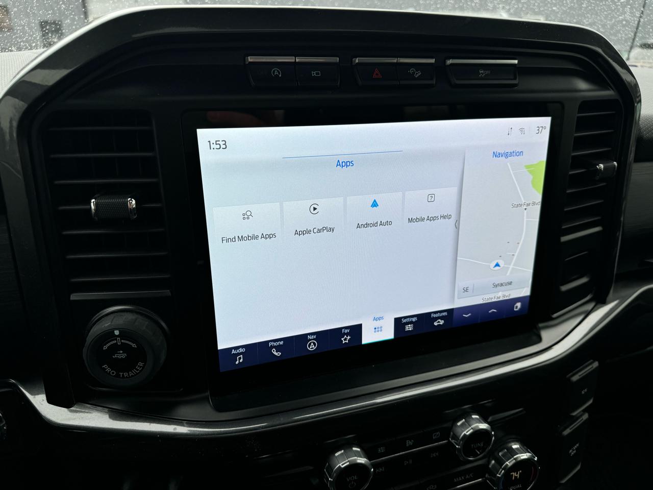 Ford F-150 XLT 4WD 2021