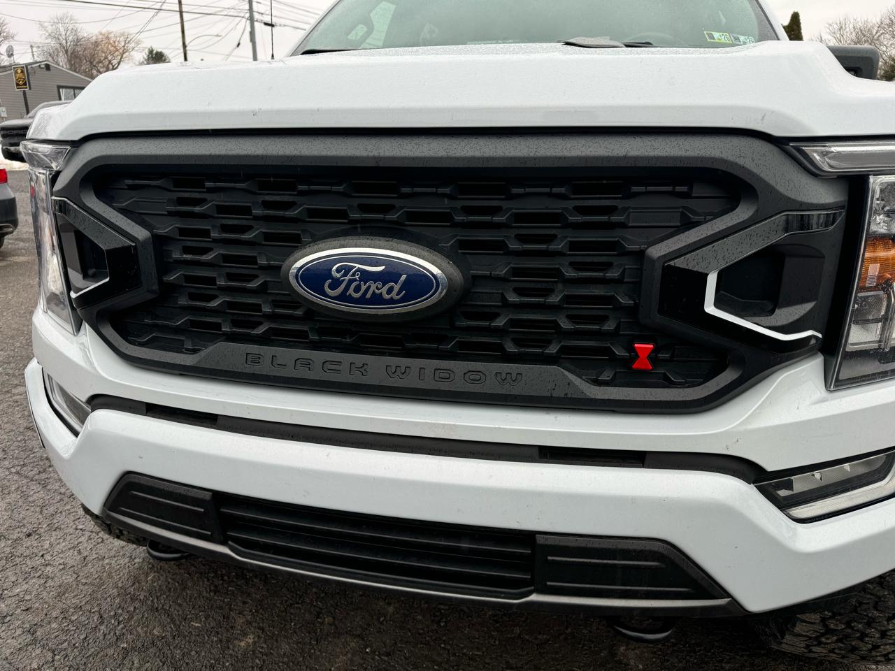 Ford F-150 XLT 4WD 2021