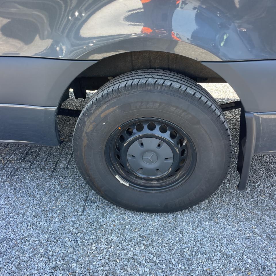 Mercedes-Benz Sprinter 2500 170-in. WB 2024