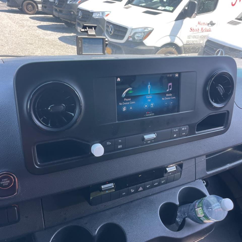 Mercedes-Benz Sprinter 2500 170-in. WB 2024