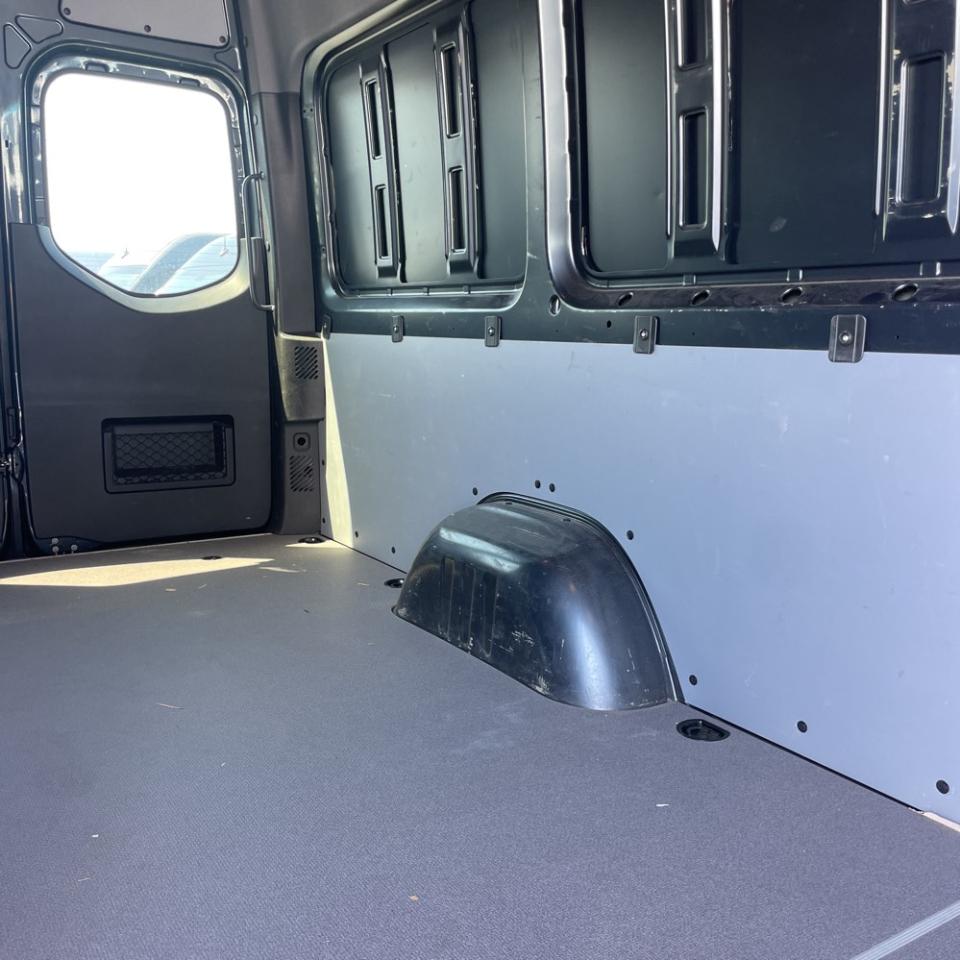 Mercedes-Benz Sprinter 2500 170-in. WB 2024