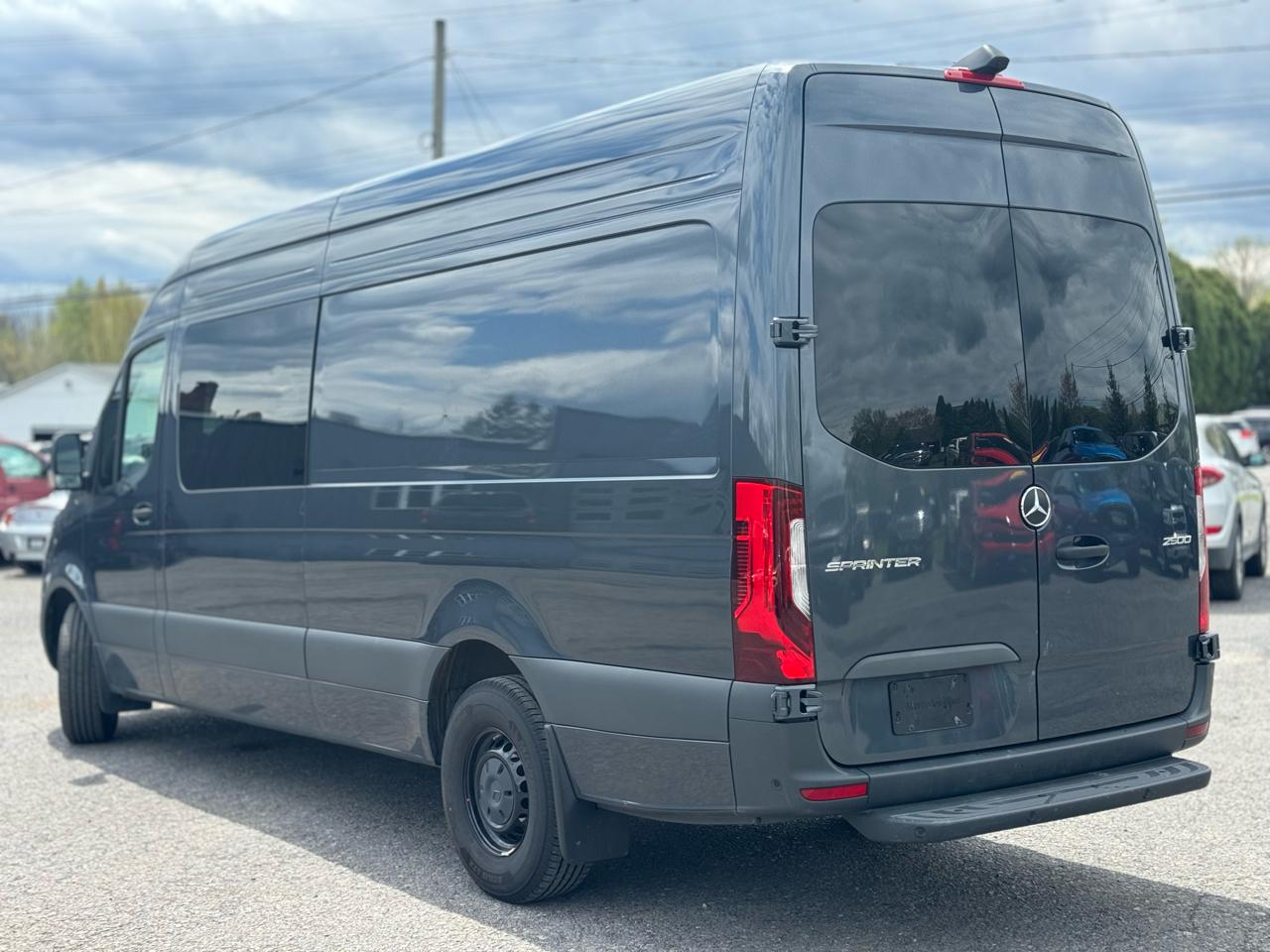 Mercedes-Benz Sprinter 2500 170-in. WB 2024