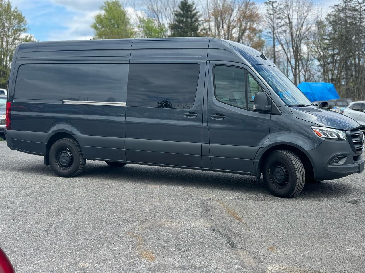 Mercedes-Benz Sprinter 2500 170-in. WB 2024