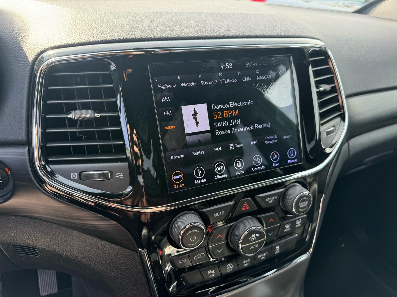 Jeep Grand Cherokee Altitude 4x4 2019