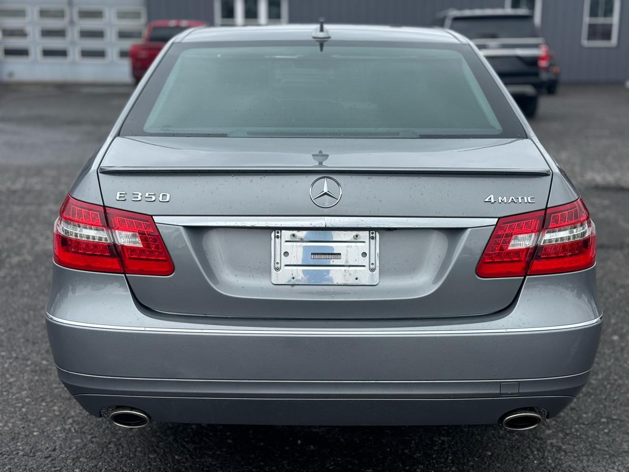 Mercedes-Benz E-Class E350 4MATIC Sedan 2013