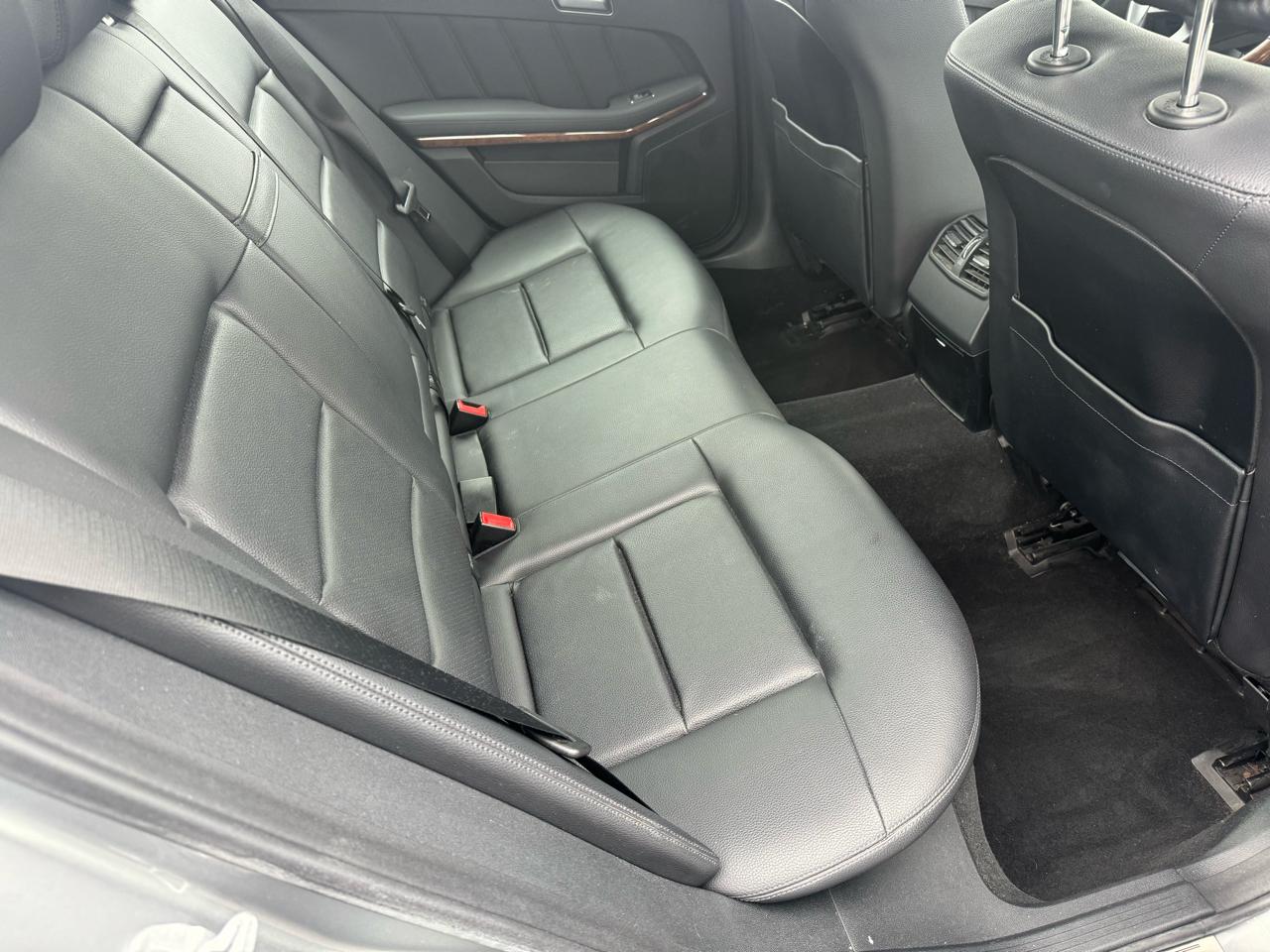 Mercedes-Benz E-Class E350 4MATIC Sedan 2013