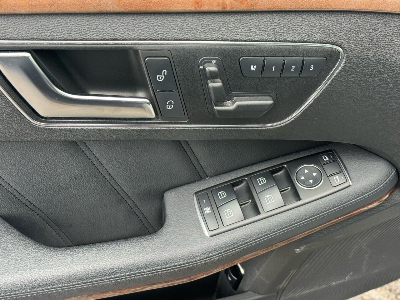 Mercedes-Benz E-Class E350 4MATIC Sedan 2013