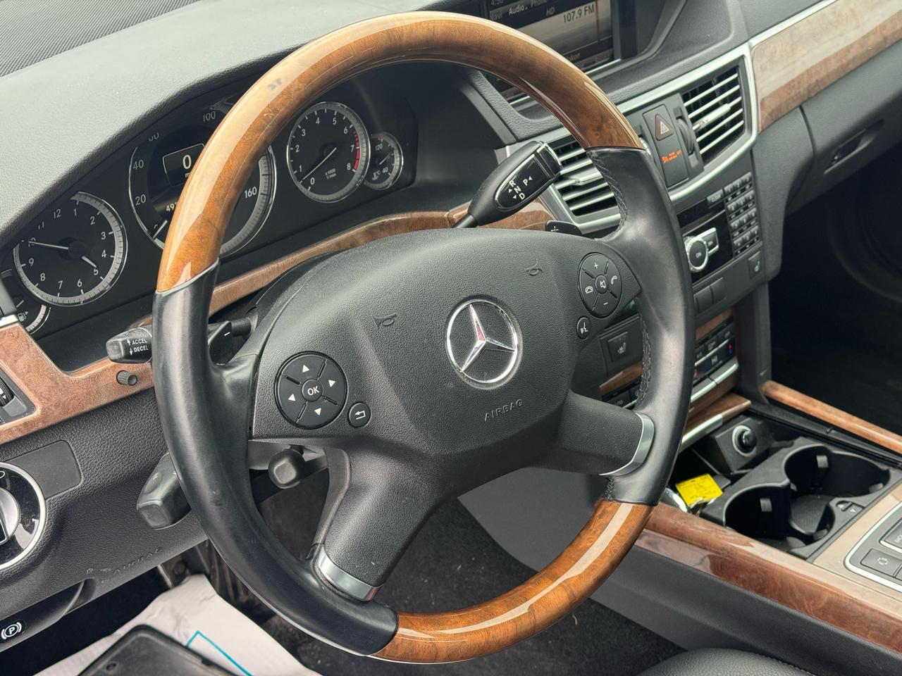 Mercedes-Benz E-Class E350 4MATIC Sedan 2013