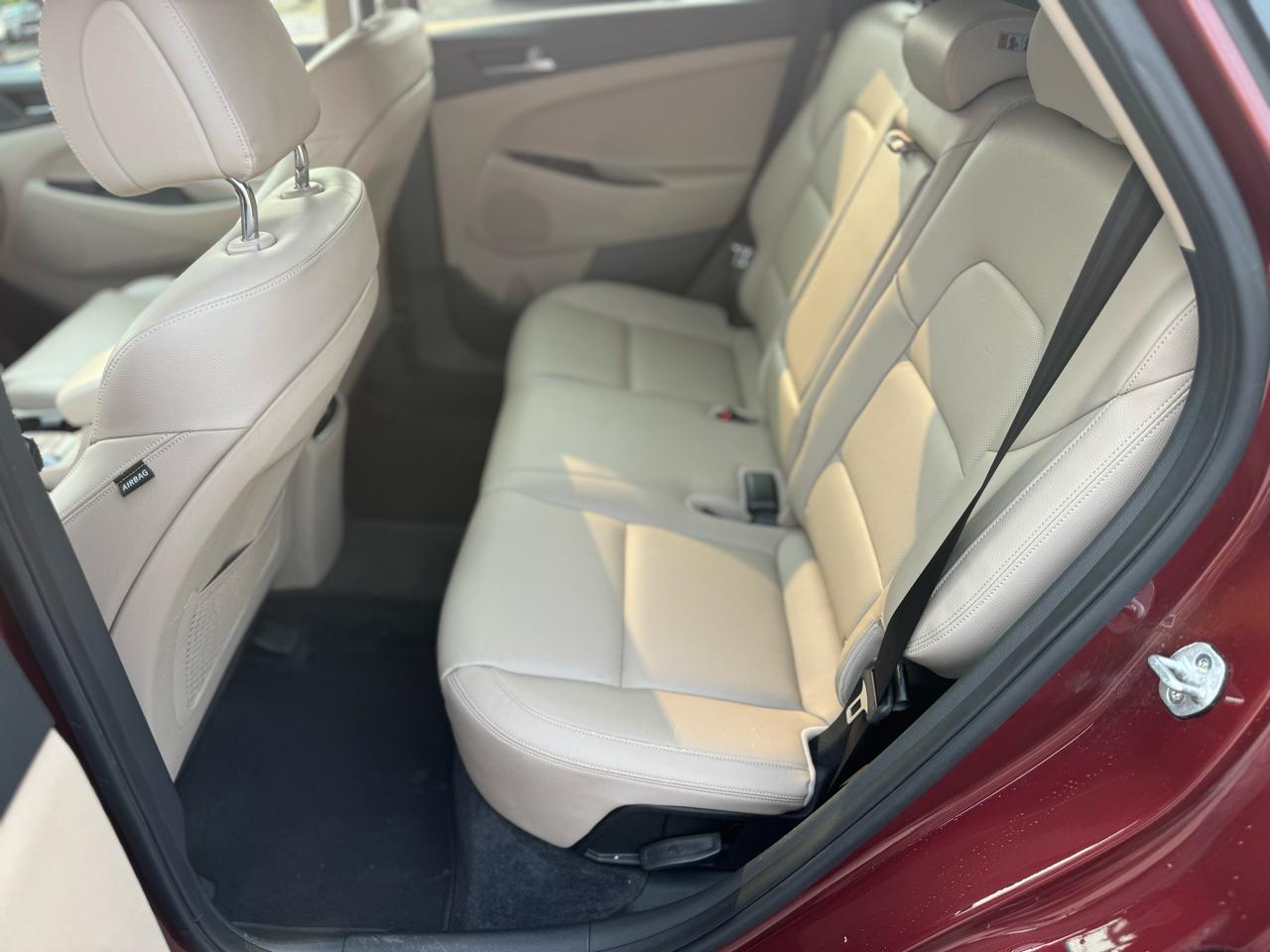 Hyundai Tucson Limited w/Ultimate Package AWD 2016
