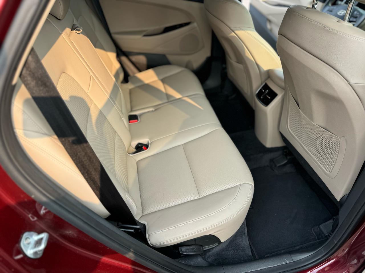 Hyundai Tucson Limited w/Ultimate Package AWD 2016