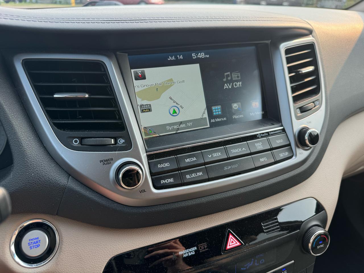 Hyundai Tucson Limited w/Ultimate Package AWD 2016