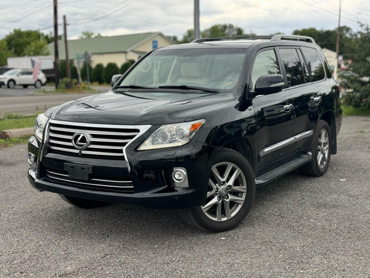 Lexus LX 570 Sport Utility 2014