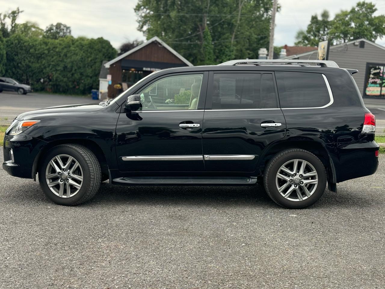 Lexus LX 570 Sport Utility 2014
