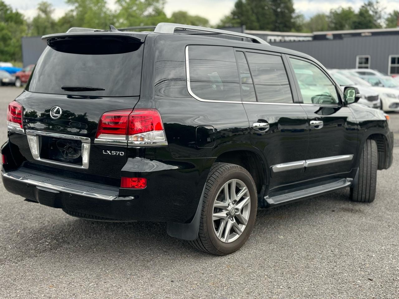 Lexus LX 570 Sport Utility 2014