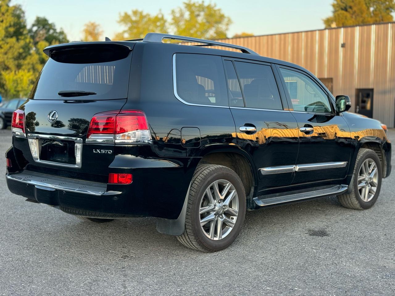 2014 Lexus LX 570 - Photo 6