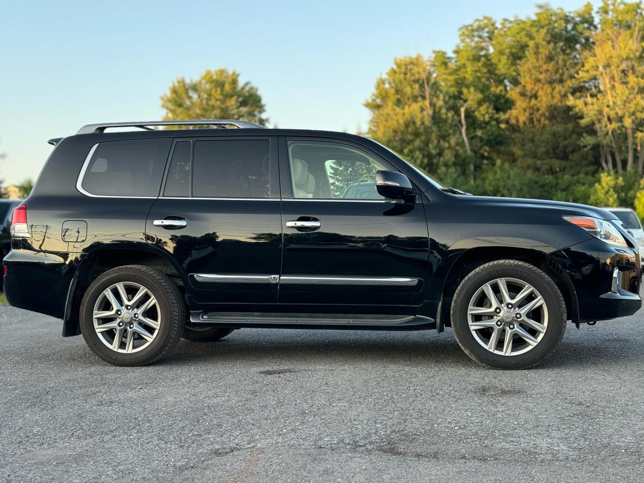 2014 Lexus LX 570 - Photo 7
