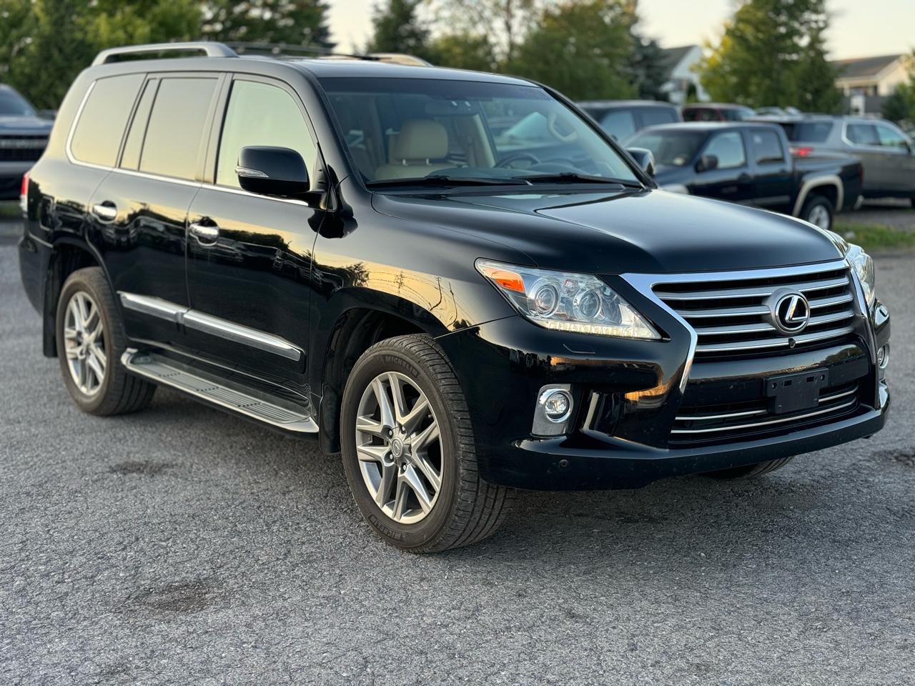 2014 Lexus LX 570 - Photo 8