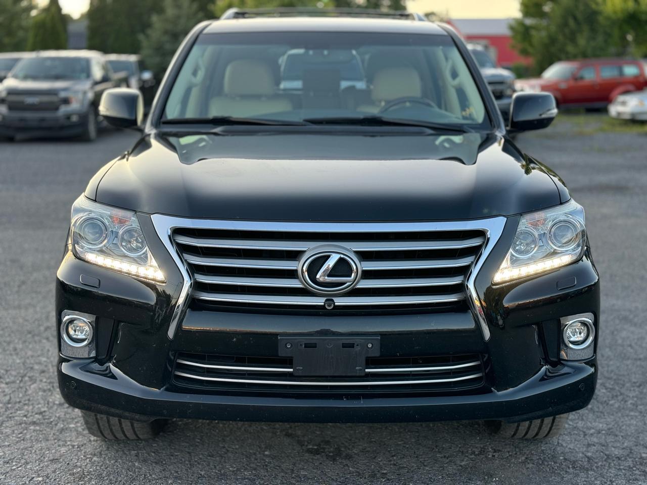 2014 Lexus LX 570 - Photo 10