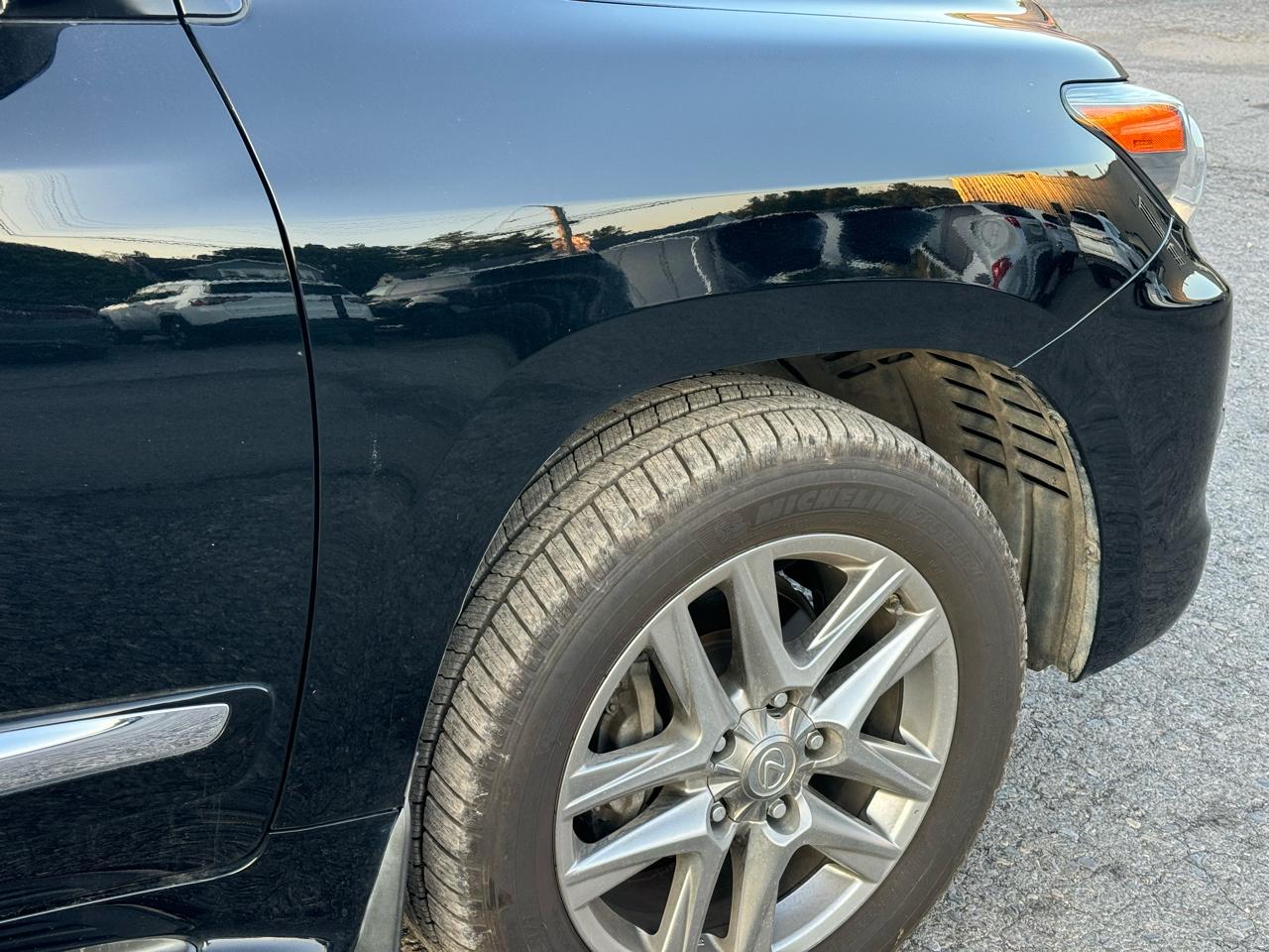 2014 Lexus LX 570 - Photo 20