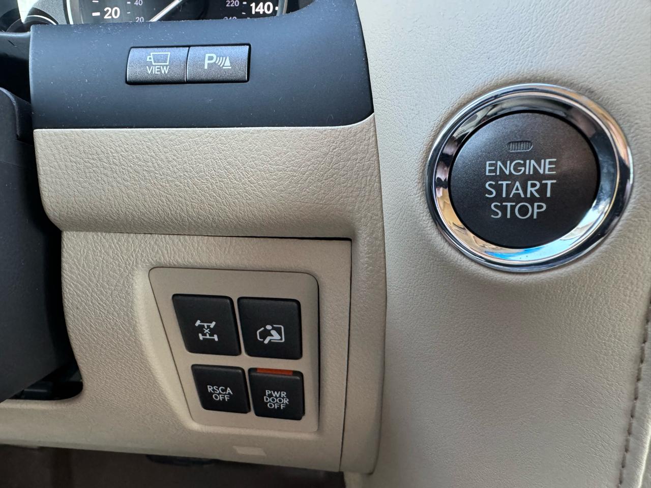 2014 Lexus LX 570 - Photo 43